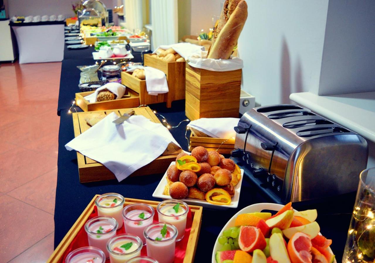 Tailor Hotel Sport & Conference Morag Luaran gambar